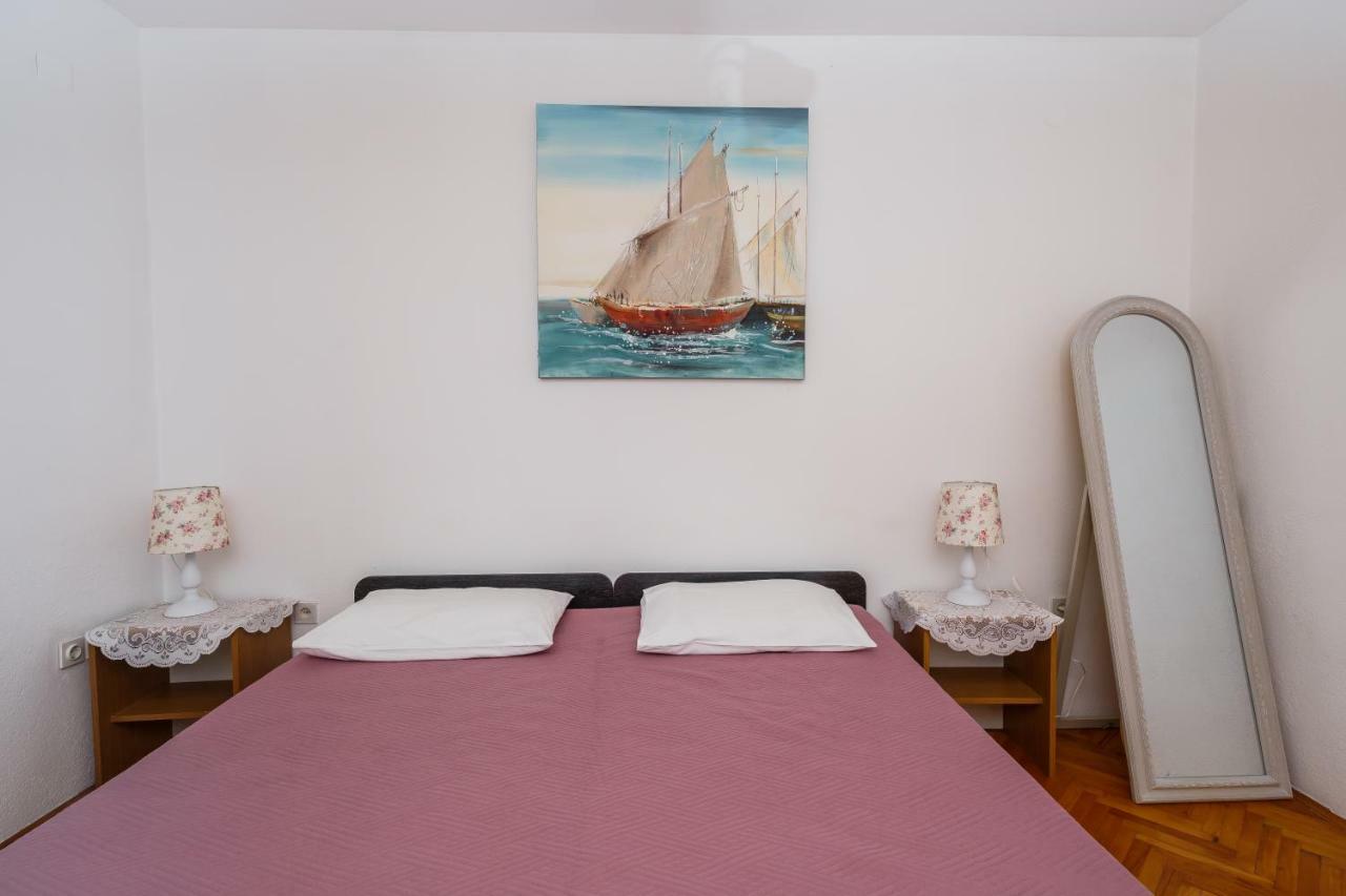Apartments Mila Kastela Exterior photo